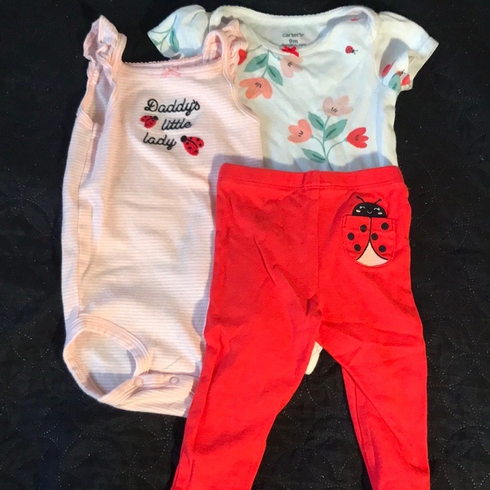 3pcs set 9m outfit. 2 bodysuits+ 1red pant with lady bug in the back pocket